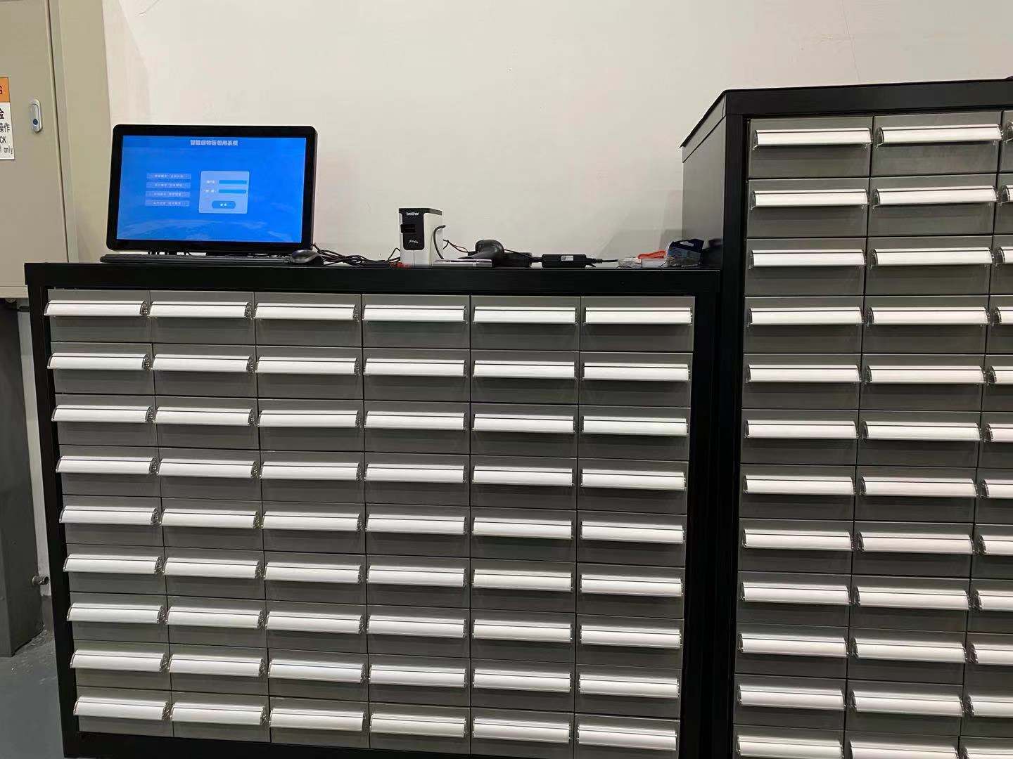 智能柜：有效管理工廠的智能之選